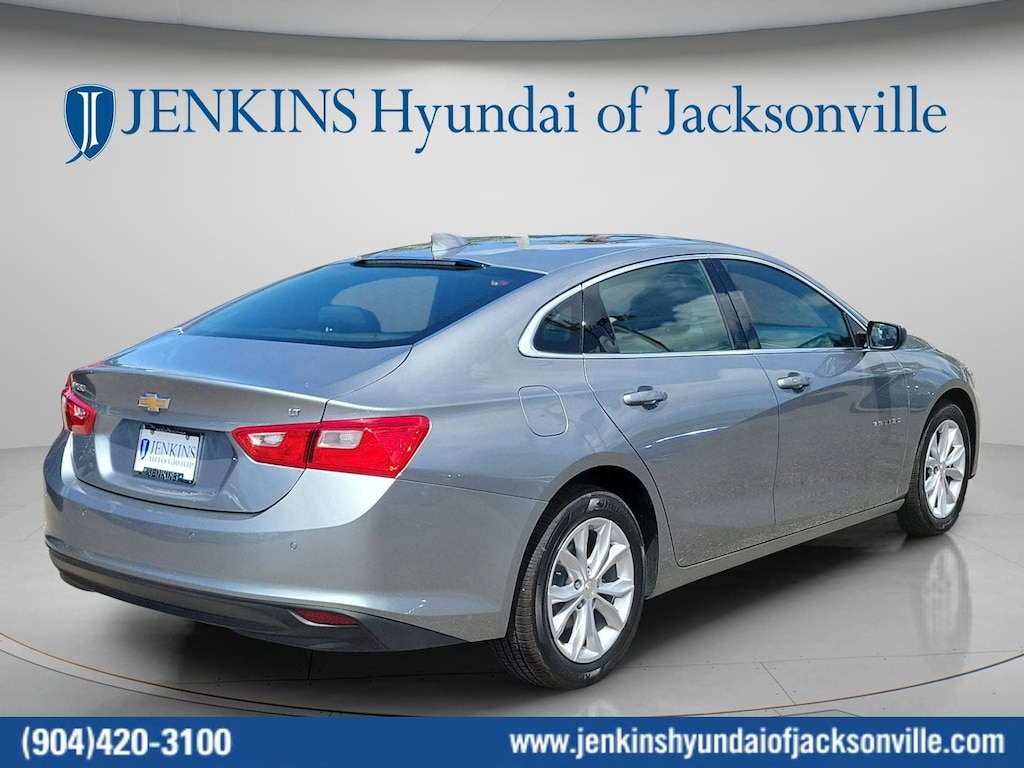 Used 2024 Chevrolet Malibu LT Sedan