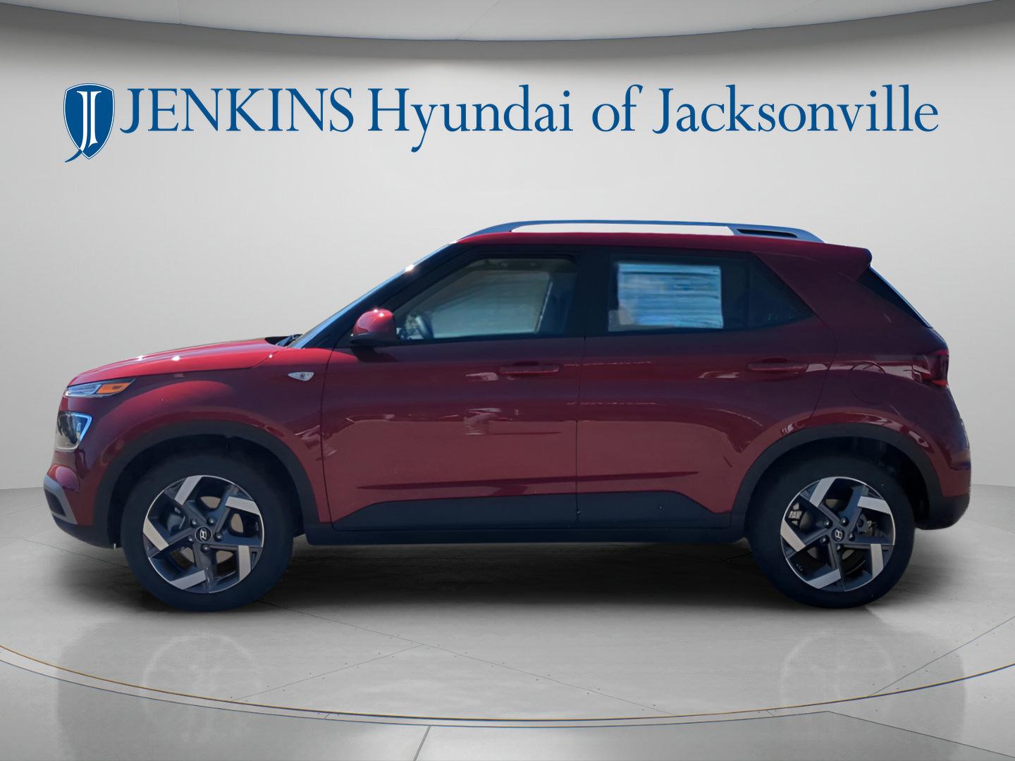2025 Hyundai Venue SEL - Photo 10