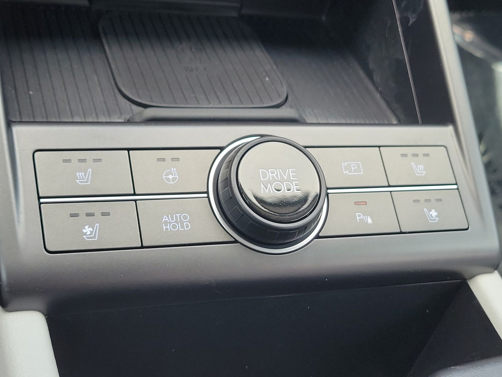 2025 Hyundai Kona Limited - Photo 38