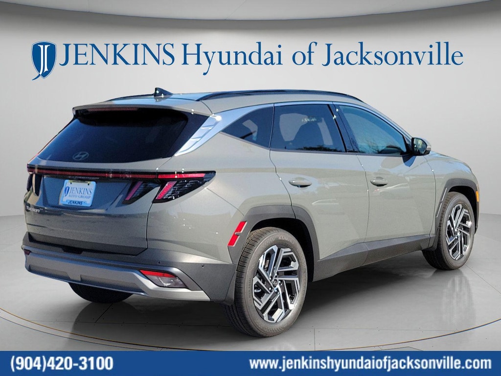New 2026 Hyundai Tucson Limited FWD SUV