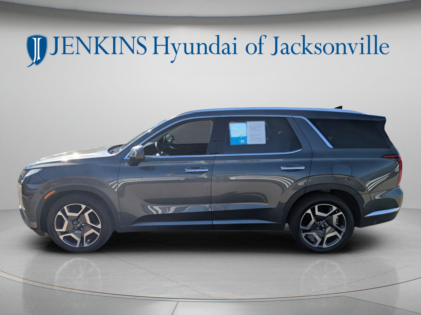 2023 Hyundai Palisade Limited - Photo 10