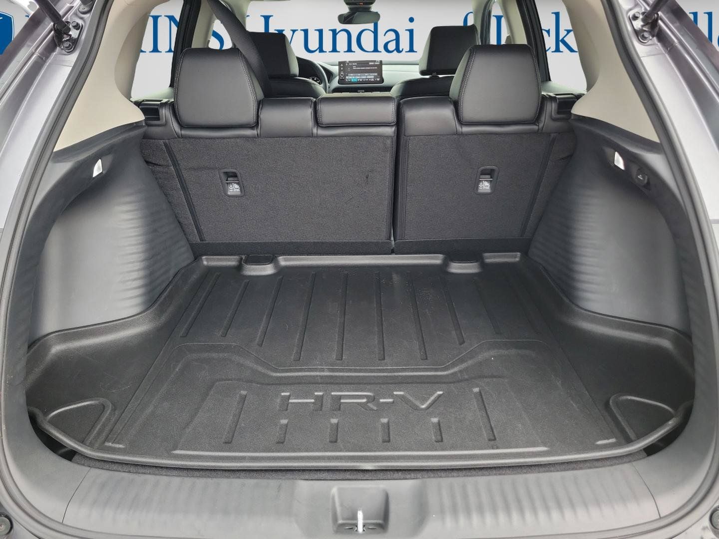 2025 Honda HR-V EX-L - Photo 16