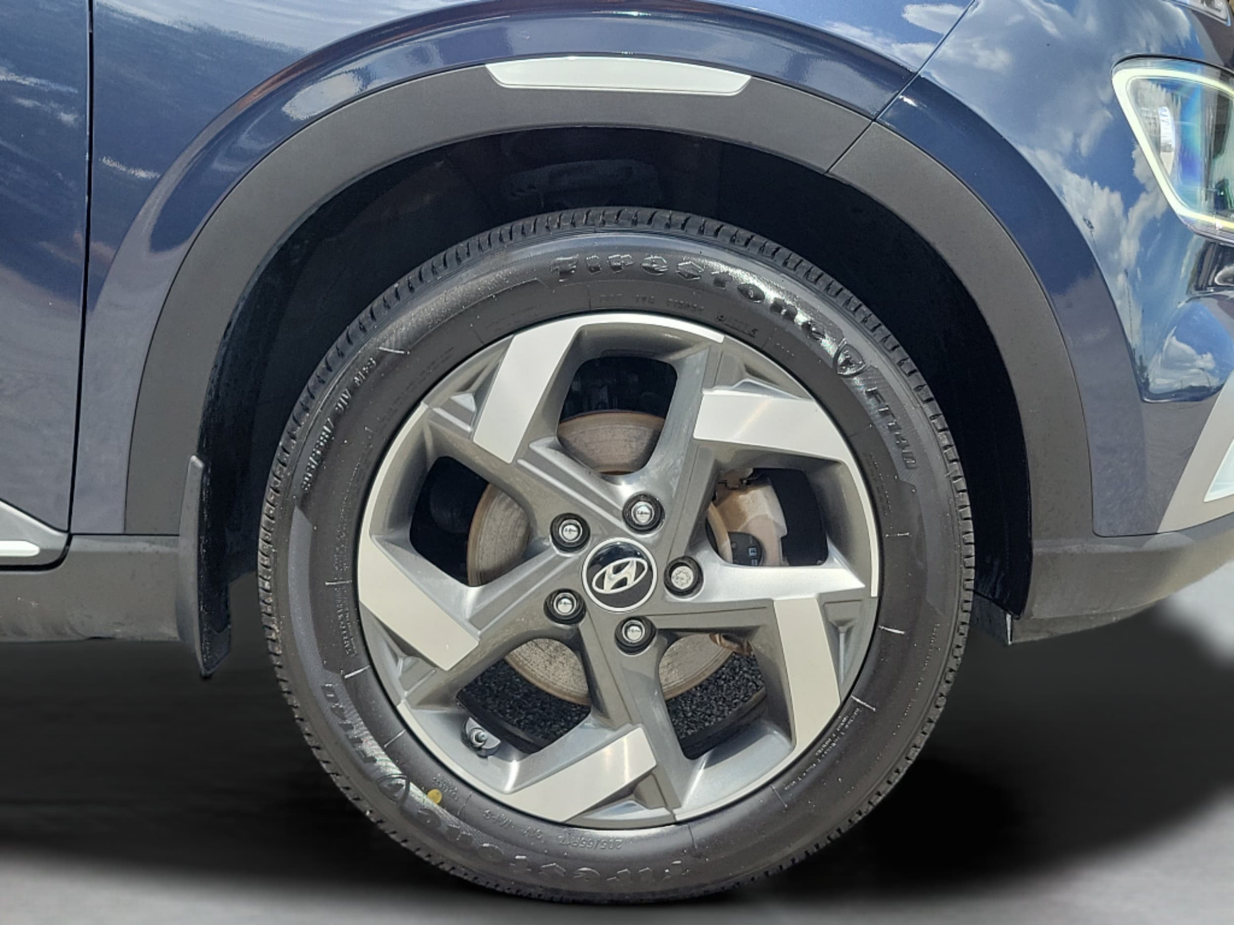2023 Hyundai Venue Limited - Photo 40