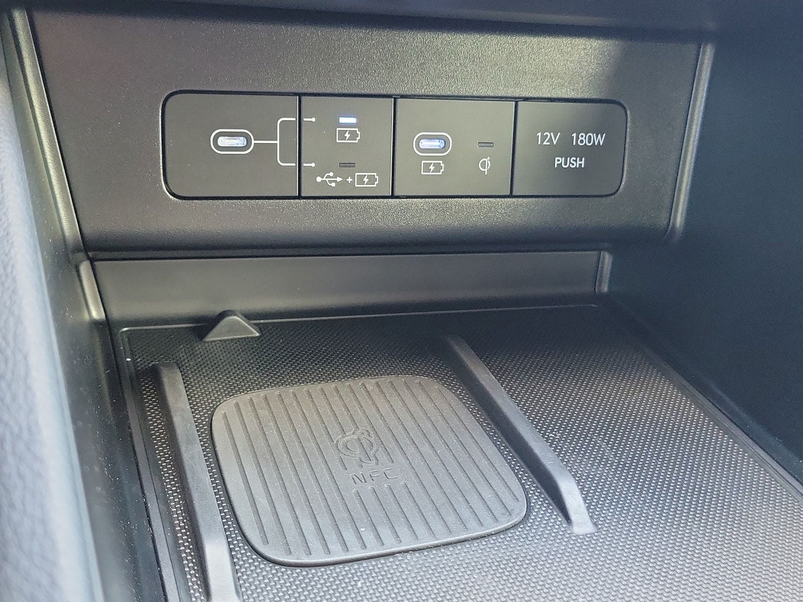 2025 Hyundai Sonata Hybrid SEL - Photo 40