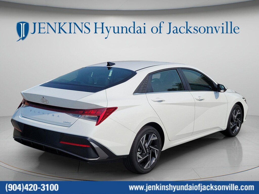 New 2026 Hyundai Elantra Limited Sedan