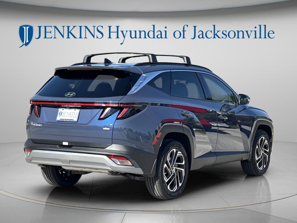 New 2026 Hyundai Tucson Limited FWD SUV