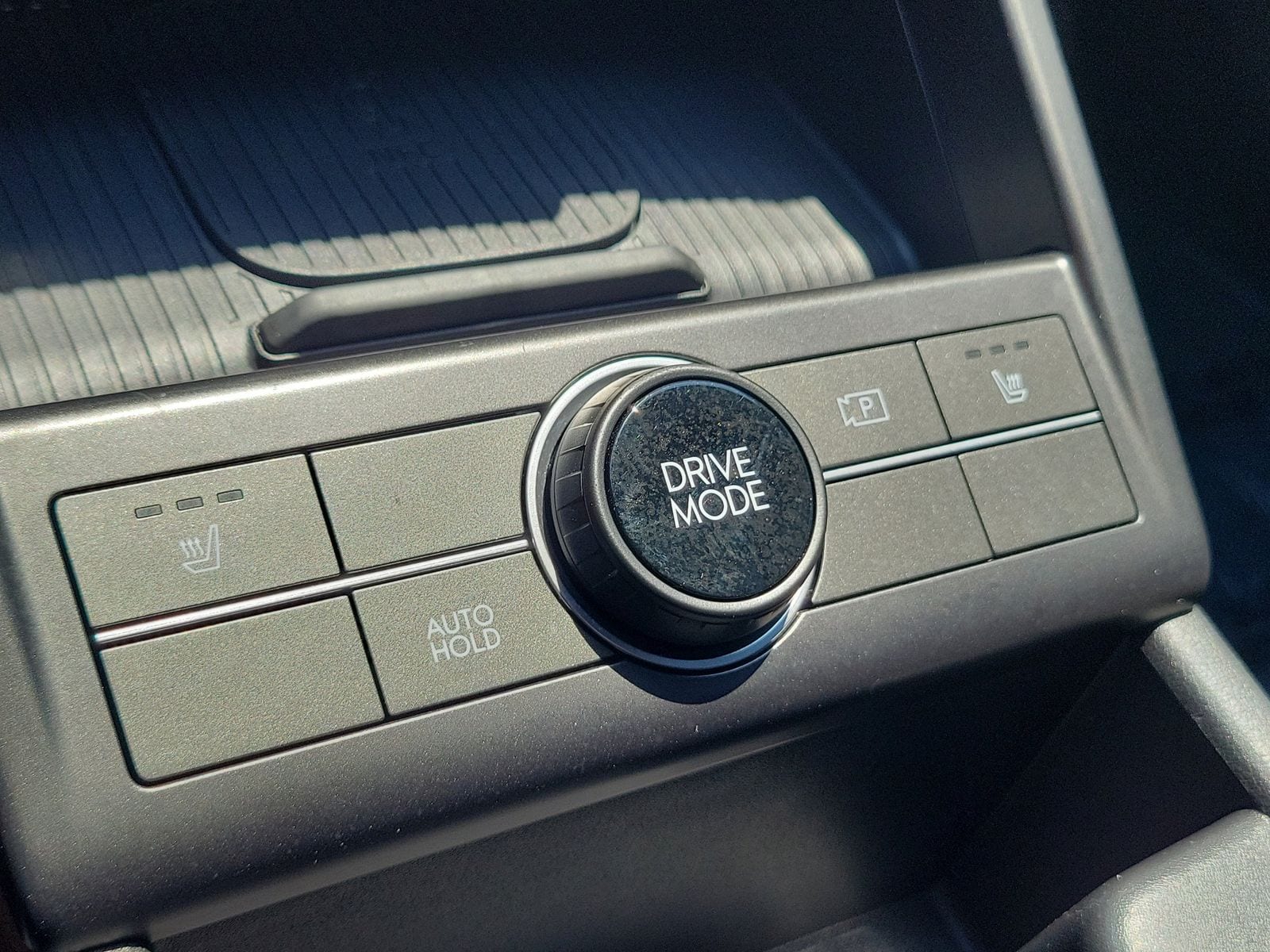 2025 Hyundai Kona SEL Convenience - Photo 37