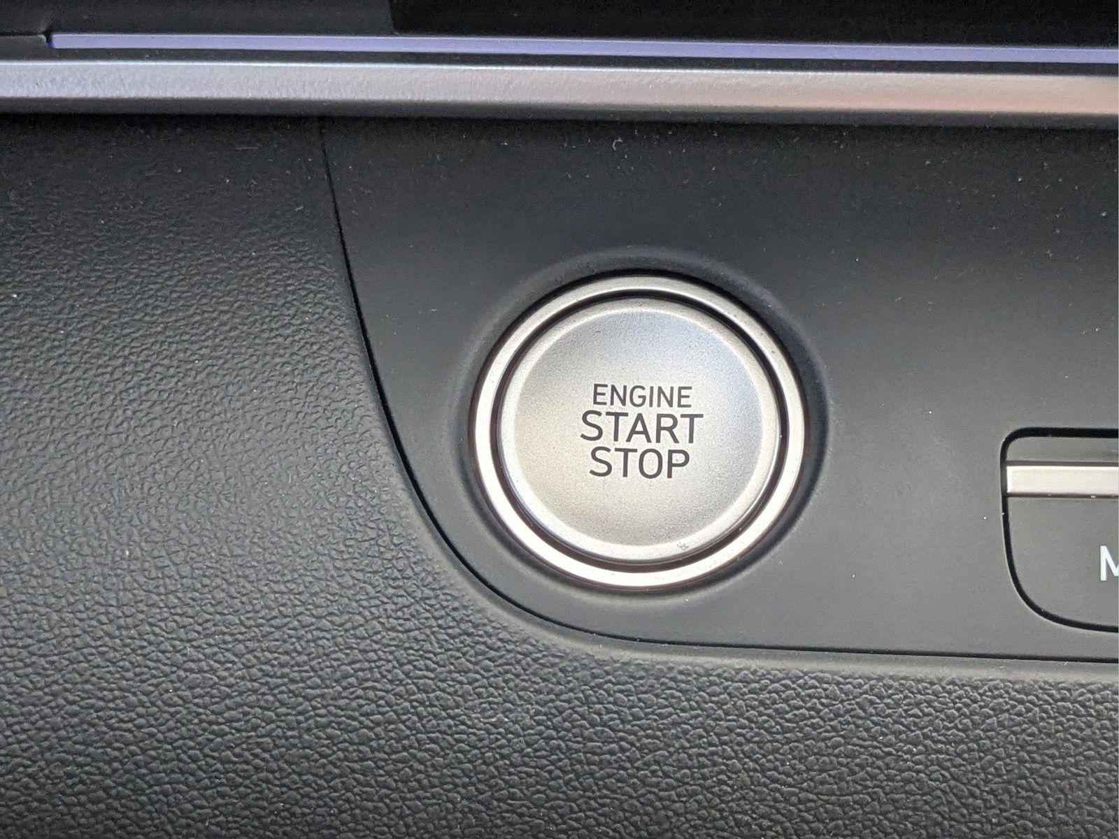 2025 Hyundai Elantra SEL - Photo 35