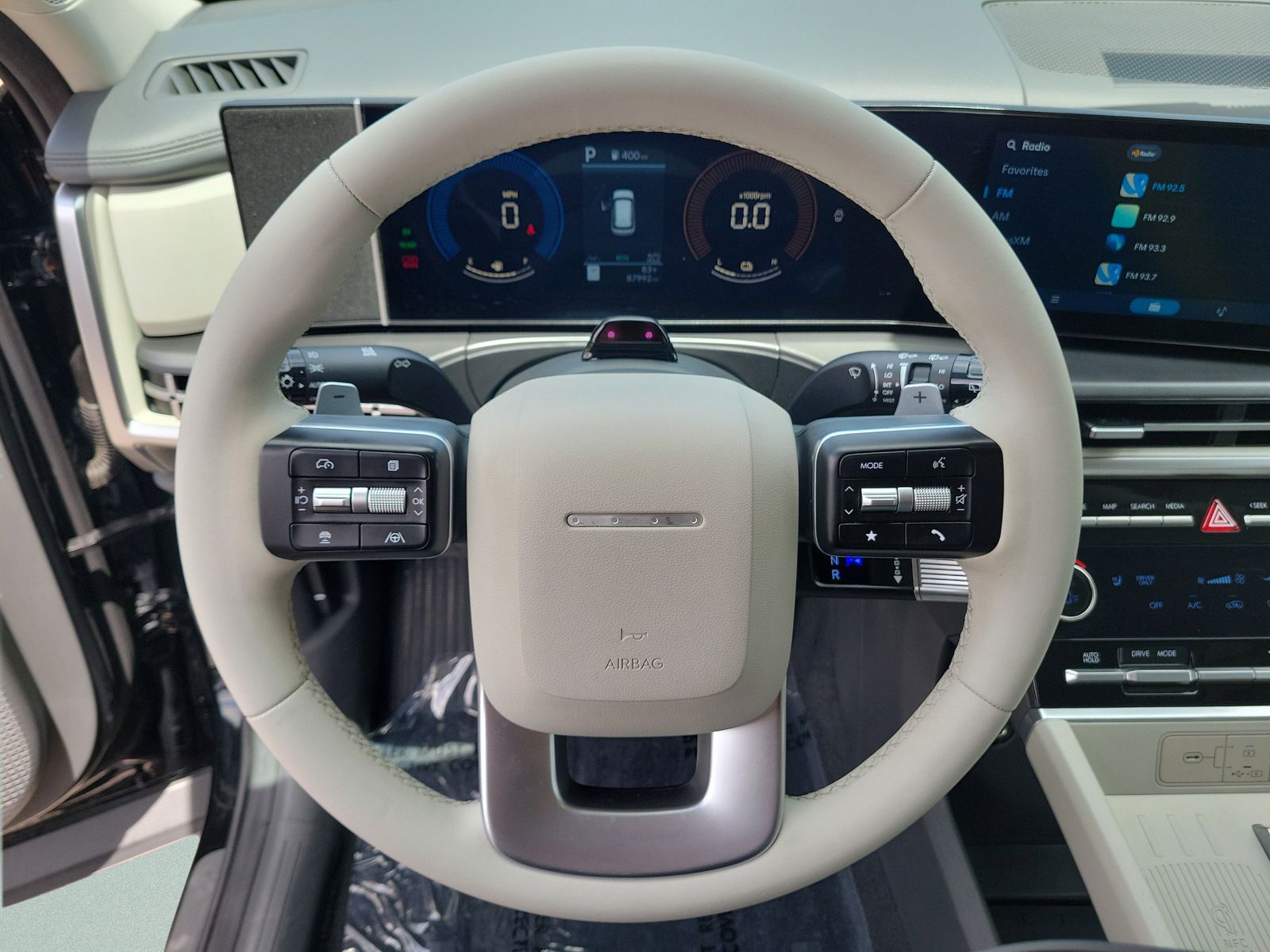 2025 Hyundai Santa Fe SEL - Photo 32