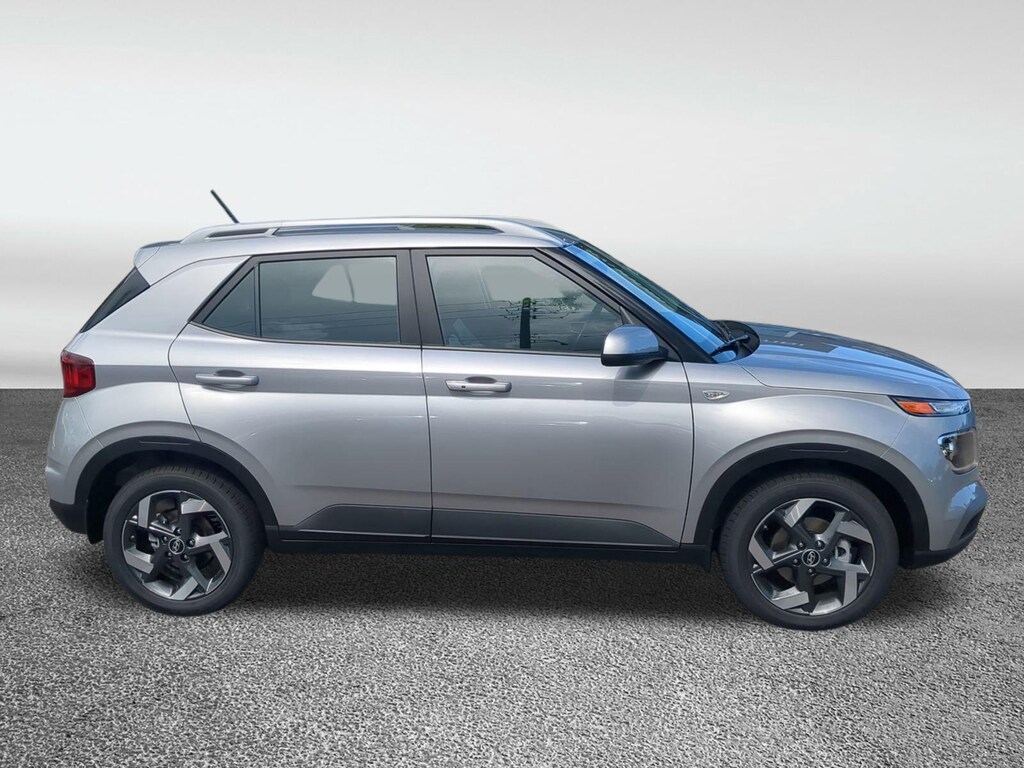 New 2026 Hyundai Venue SEL SUV