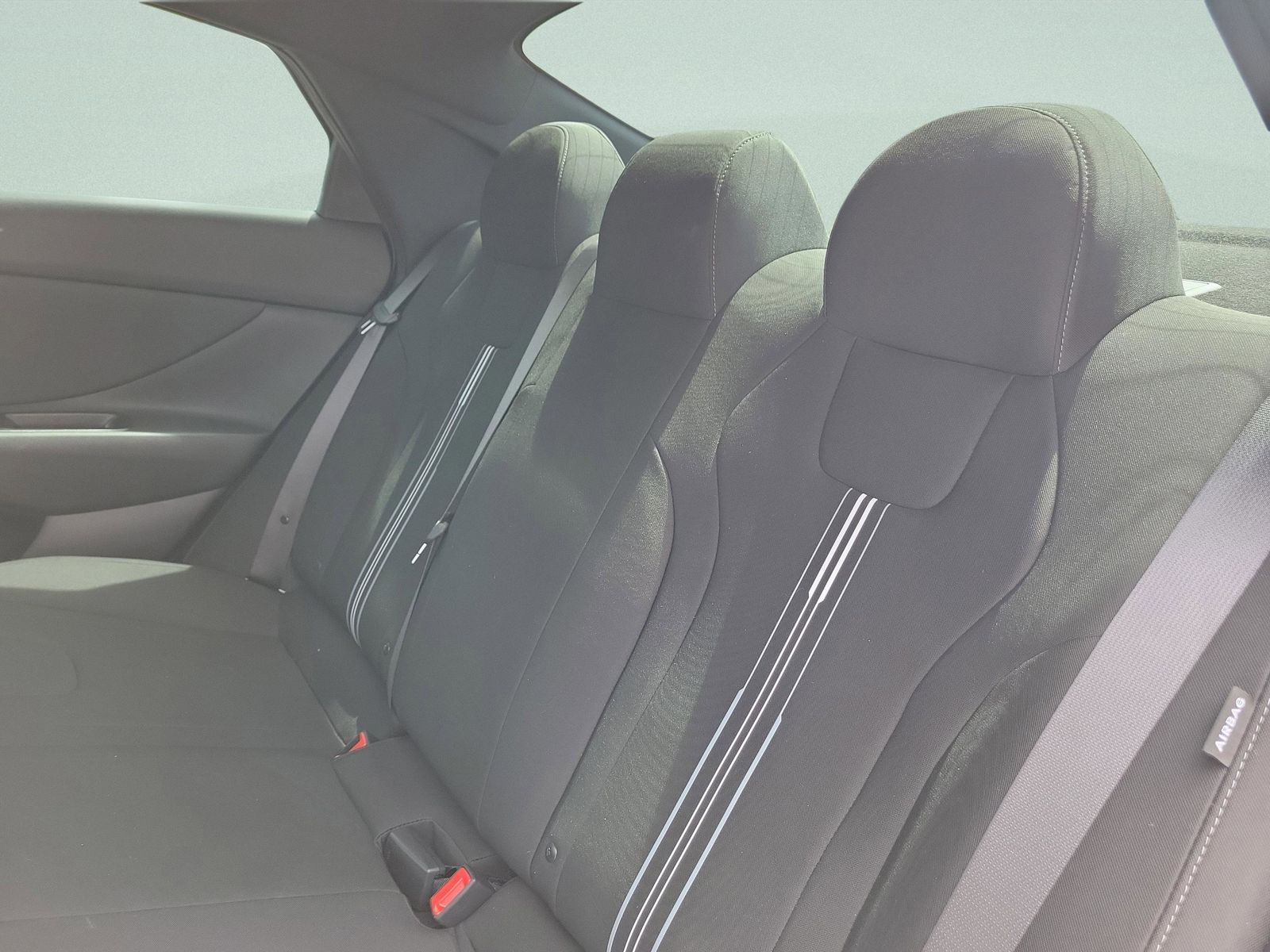 2026 Hyundai Elantra SEL Sport - Photo 17