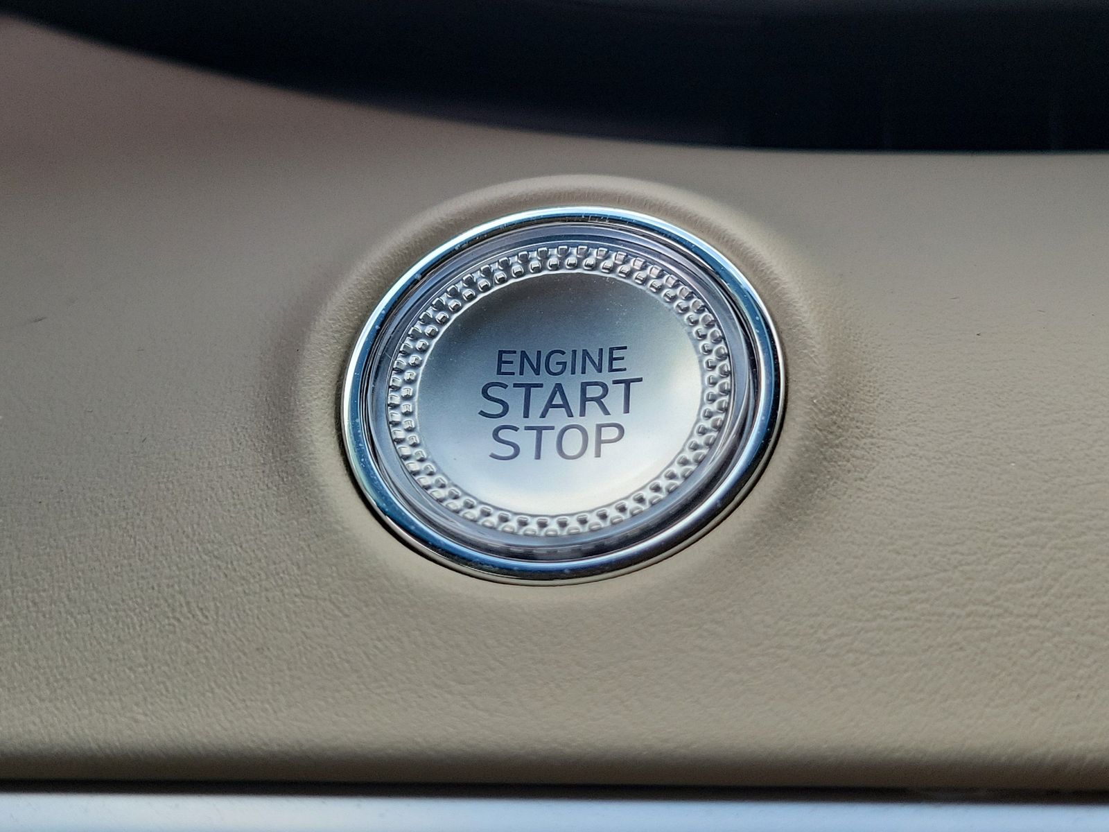 2023 GENESIS GV70 Standard - Photo 35