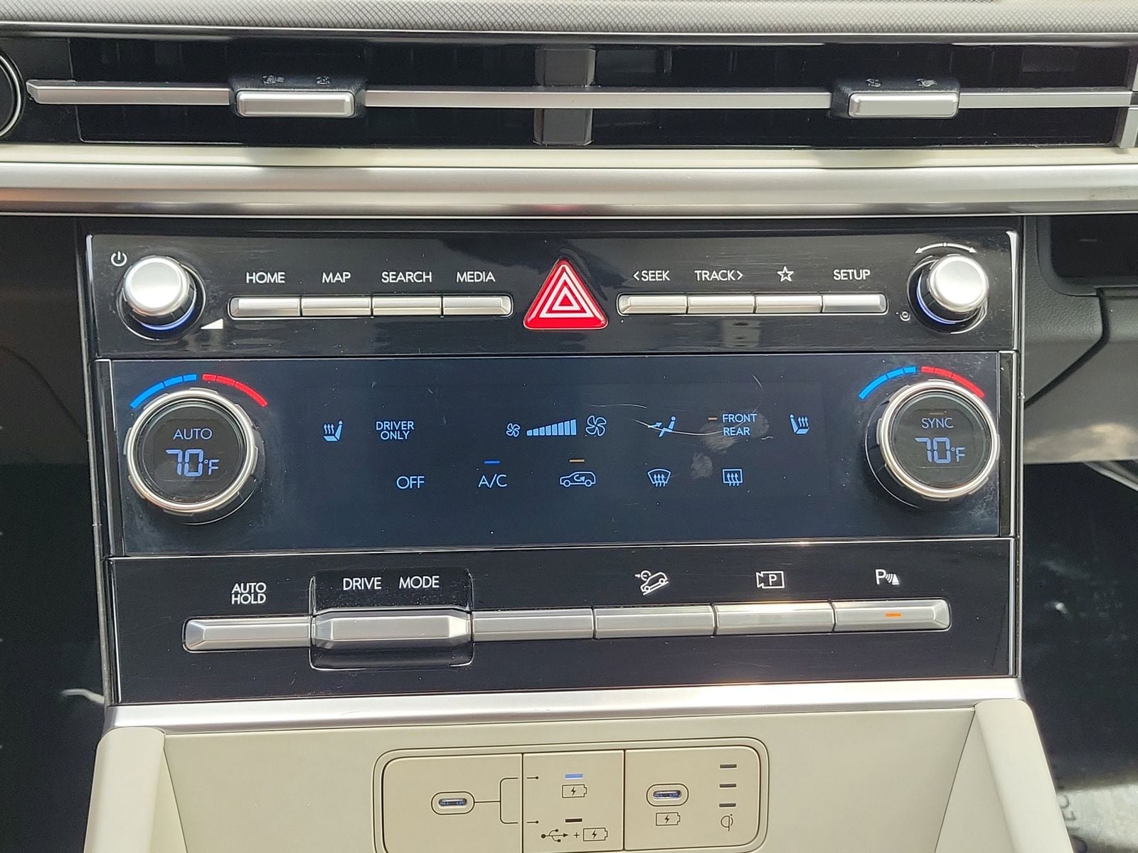 2025 Hyundai Santa Fe SEL - Photo 39