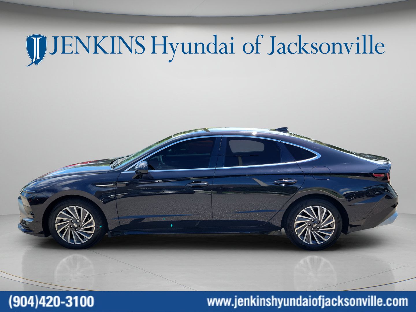 2025 Hyundai Sonata Hybrid SEL - Photo 10