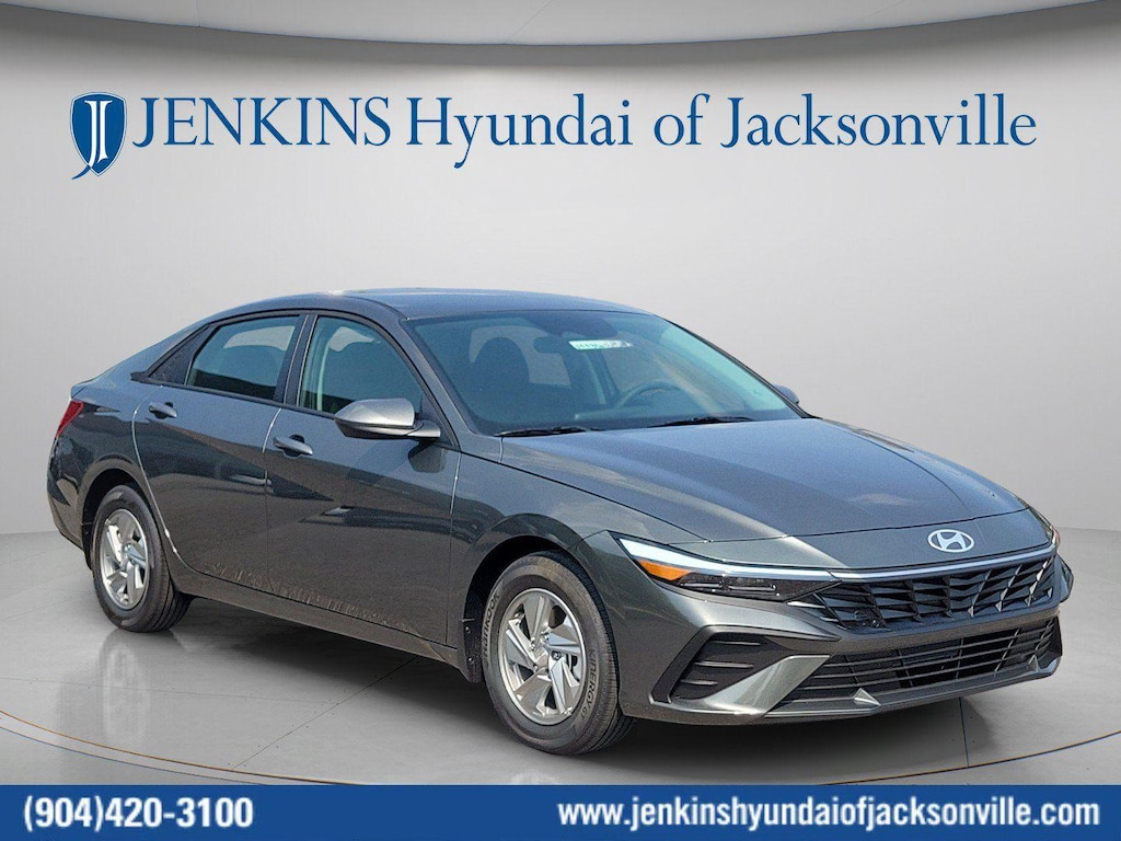 New 2026 Hyundai Elantra SE Sedan