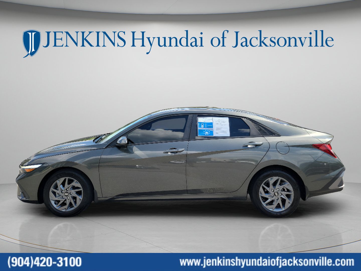 2024 Hyundai Elantra SEL - Photo 10