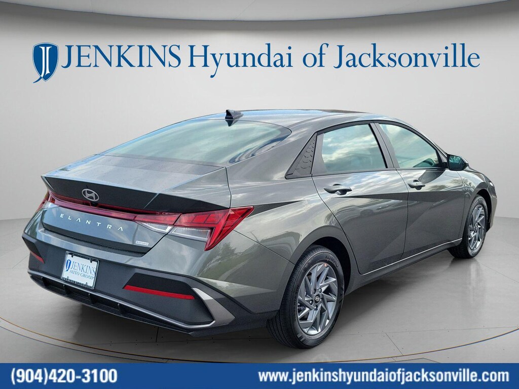 New 2026 Hyundai Elantra Hybrid Blue Sedan