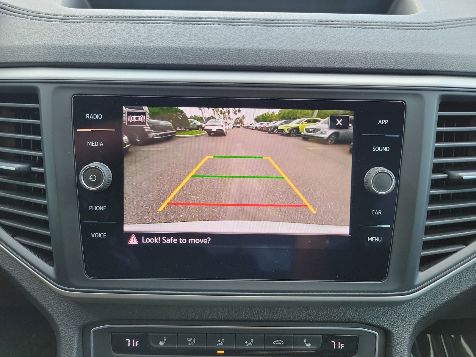 2021 Volkswagen Atlas Cross Sport SE w/Tech R-Line - Photo 38