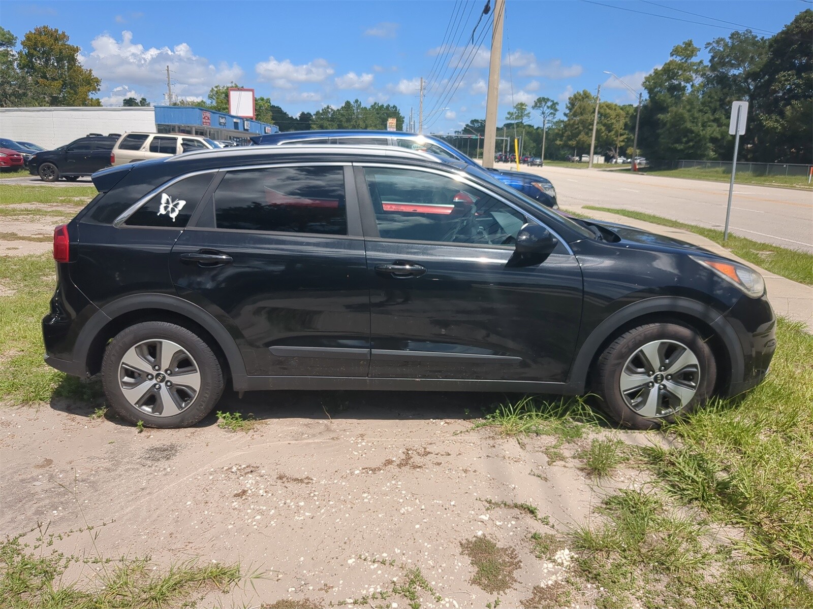 2018 Kia Niro LX photo 2
