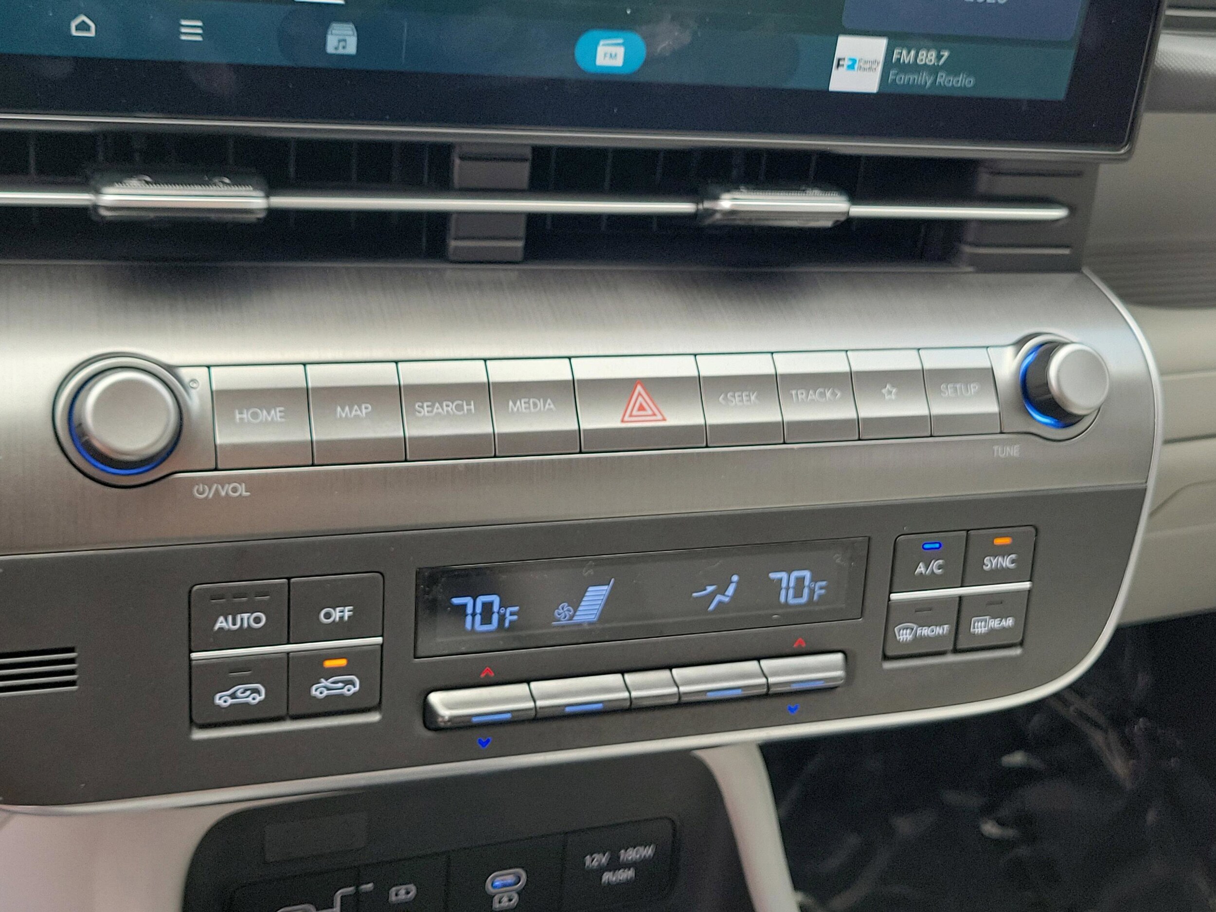 2024 Hyundai Kona SEL - Photo 33