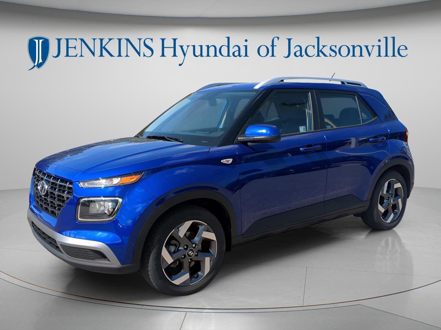 2025 Hyundai Venue SEL - Photo 12