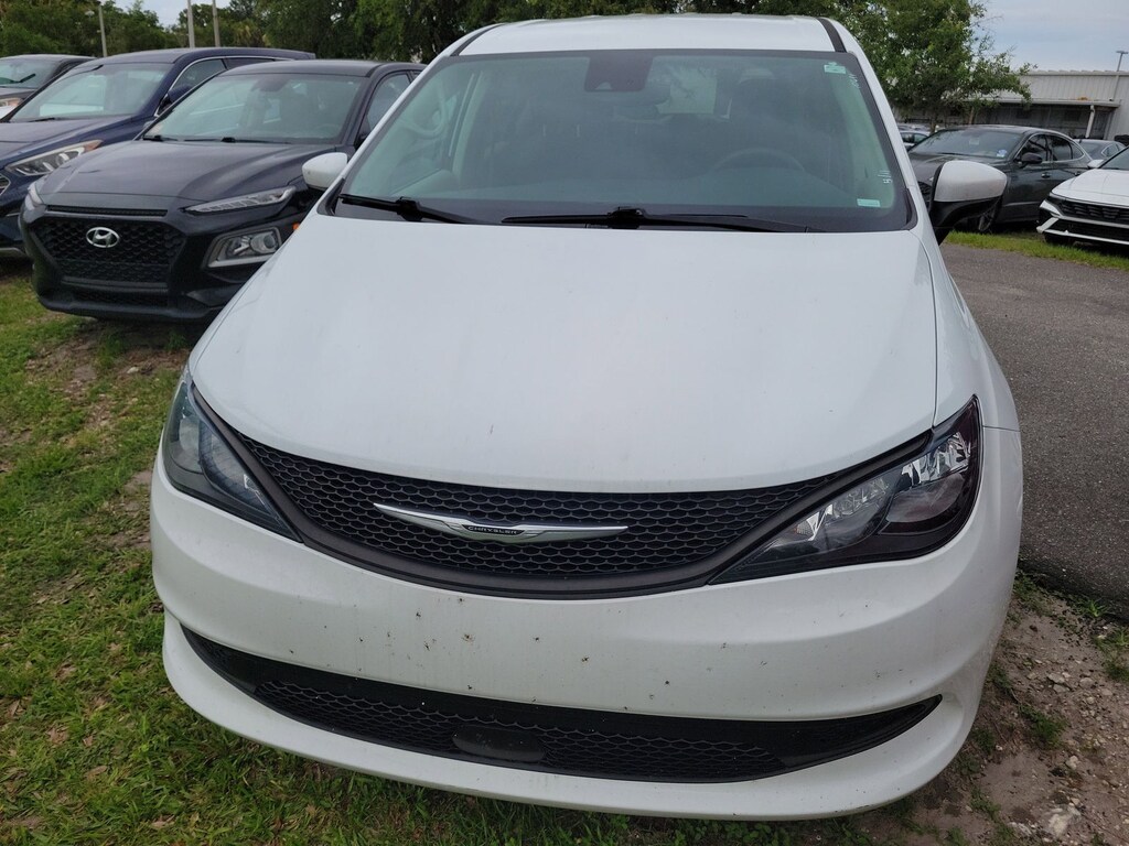 Used 2023 Chrysler Voyager LX Minivan/Van