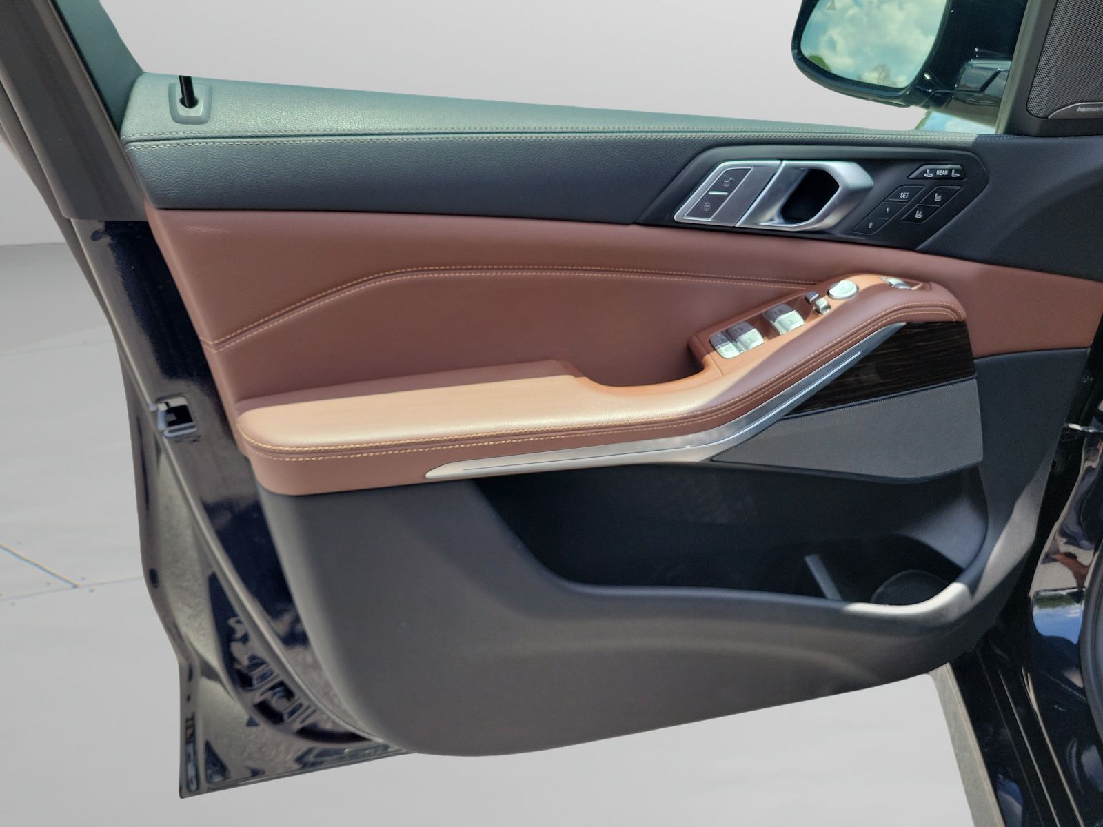 2020 BMW X7 40i - Photo 30