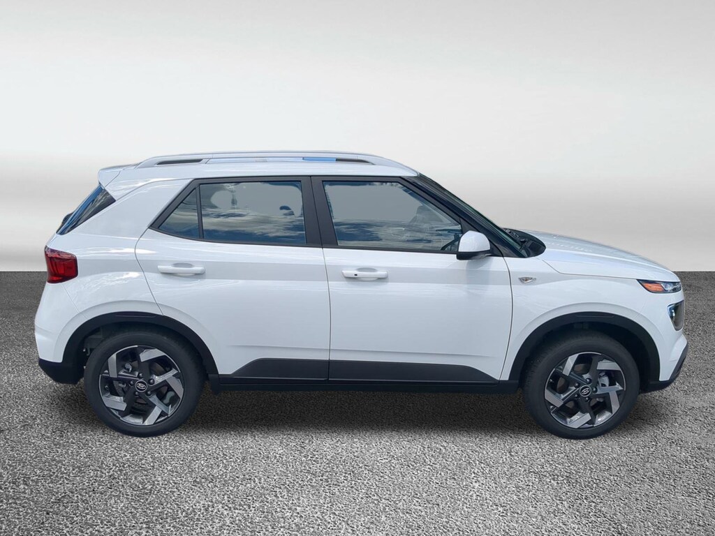 New 2026 Hyundai Venue SEL SUV