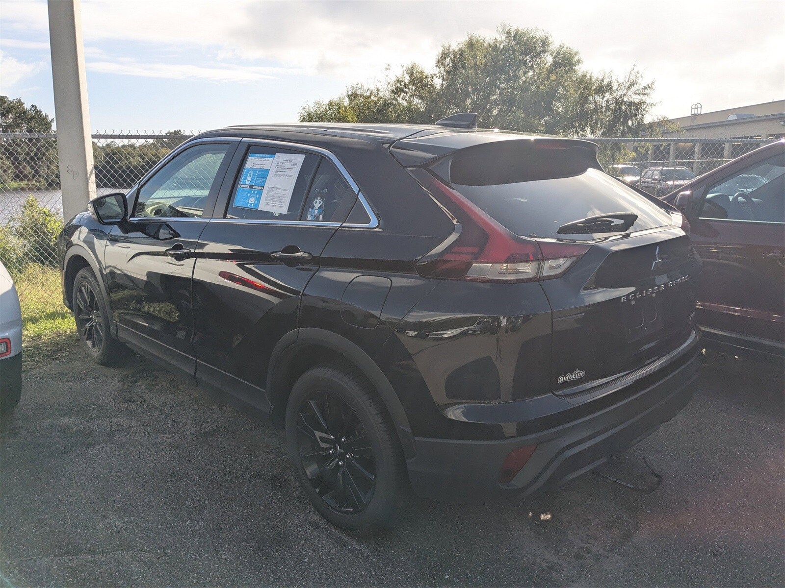 2023 Mitsubishi Eclipse Cross LE Ralliart photo 2