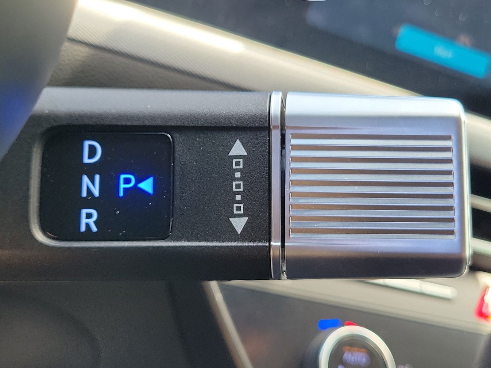 2025 Hyundai Sonata Hybrid SEL - Photo 35