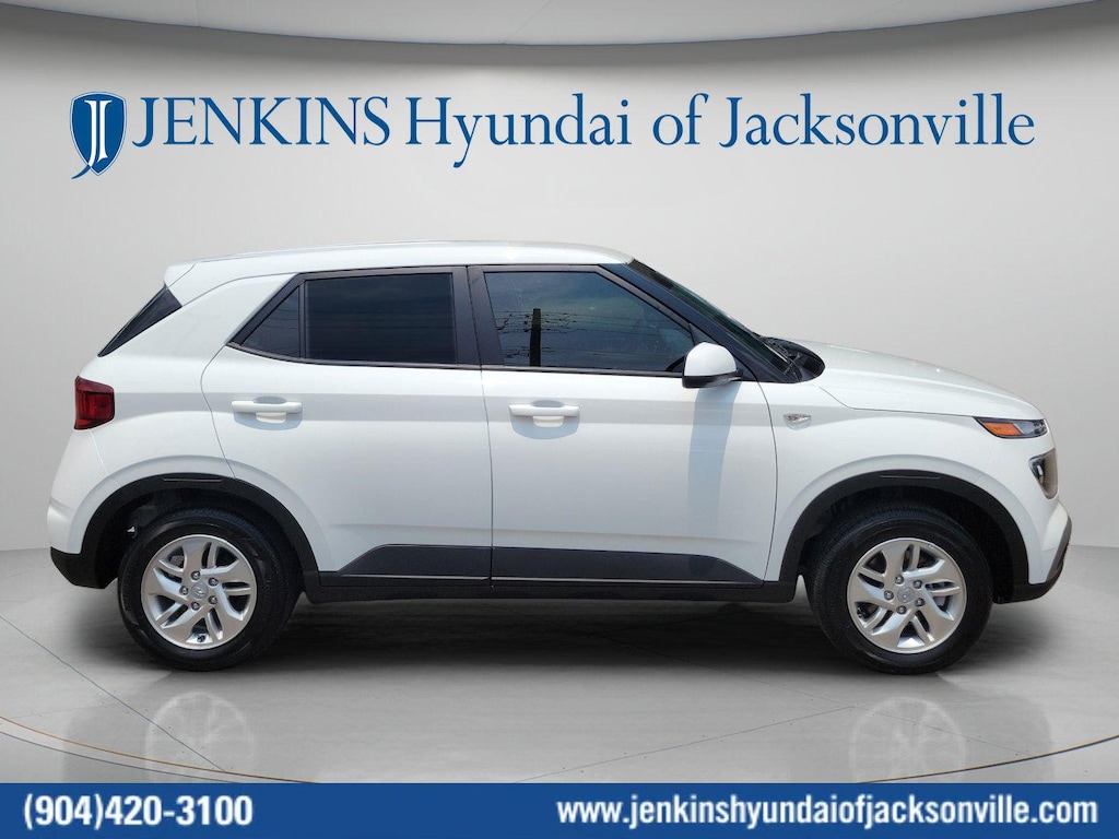 New 2026 Hyundai Venue SE SUV