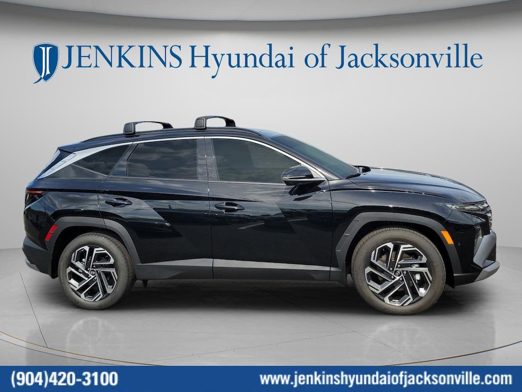 New 2026 Hyundai Tucson Limited FWD SUV