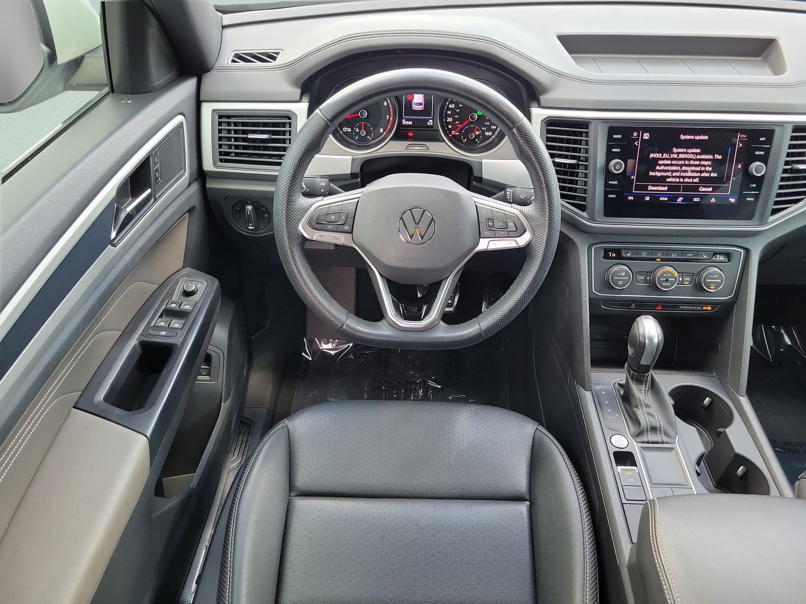 2021 Volkswagen Atlas Cross Sport SE w/Tech R-Line - Photo 25