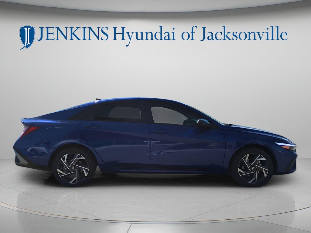 New 2025 Hyundai Elantra SEL Sport Sedan