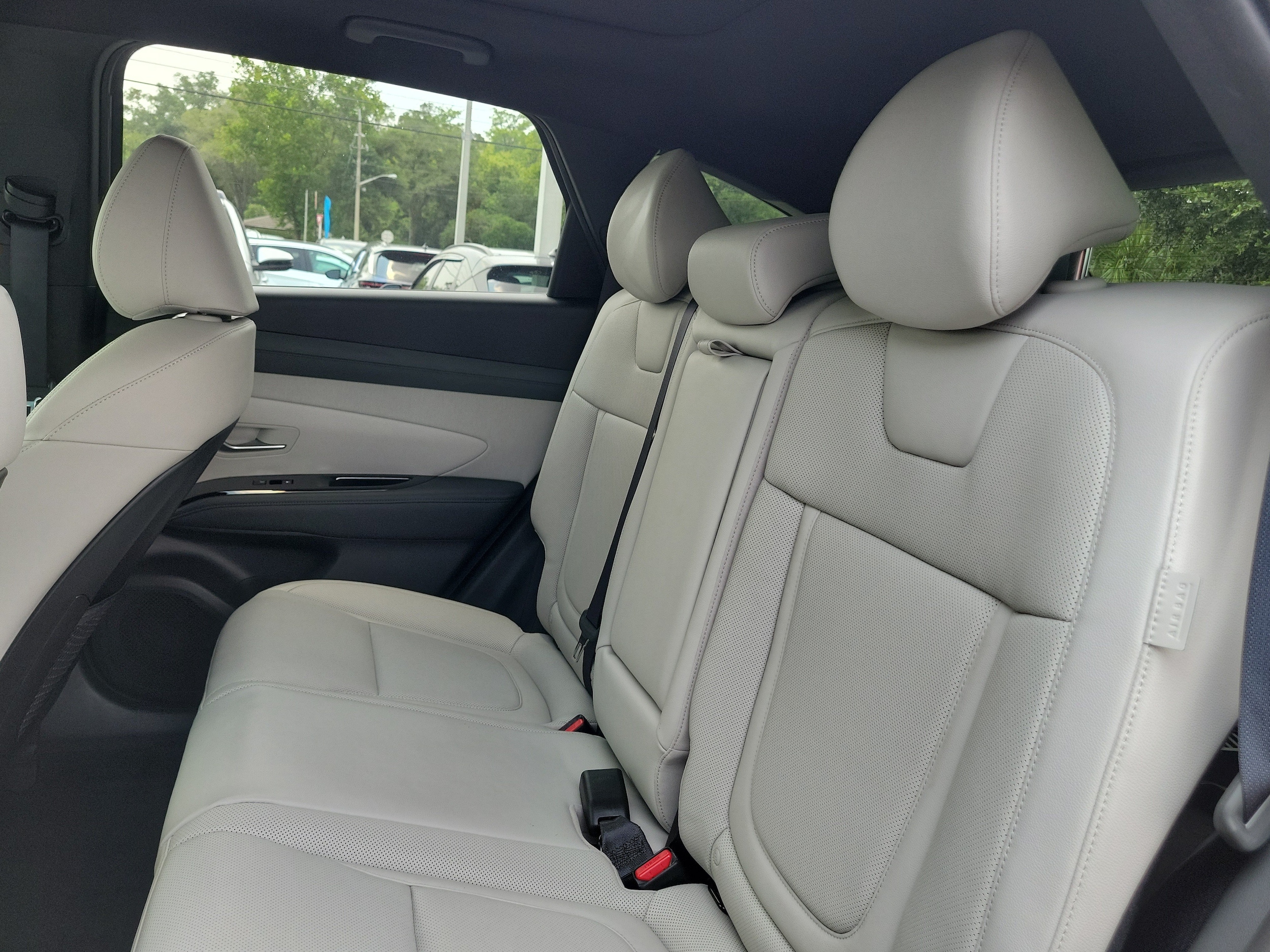 2026 Hyundai Tucson Limited - Photo 21