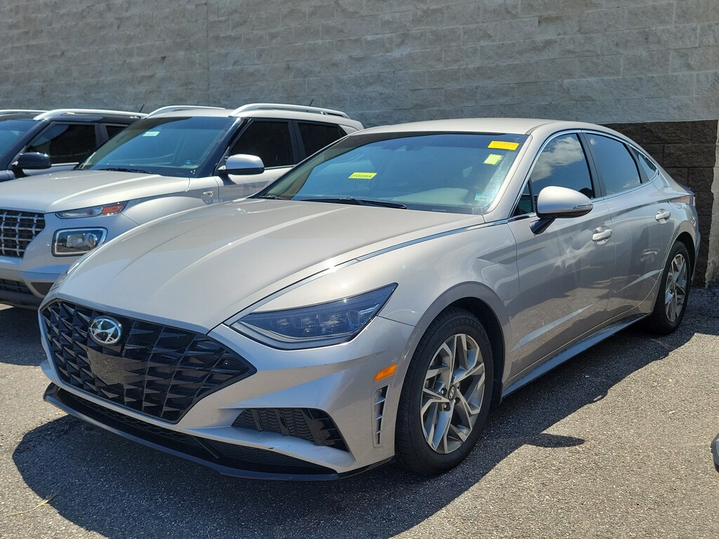 Used 2023 Hyundai Sonata SEL Sedan