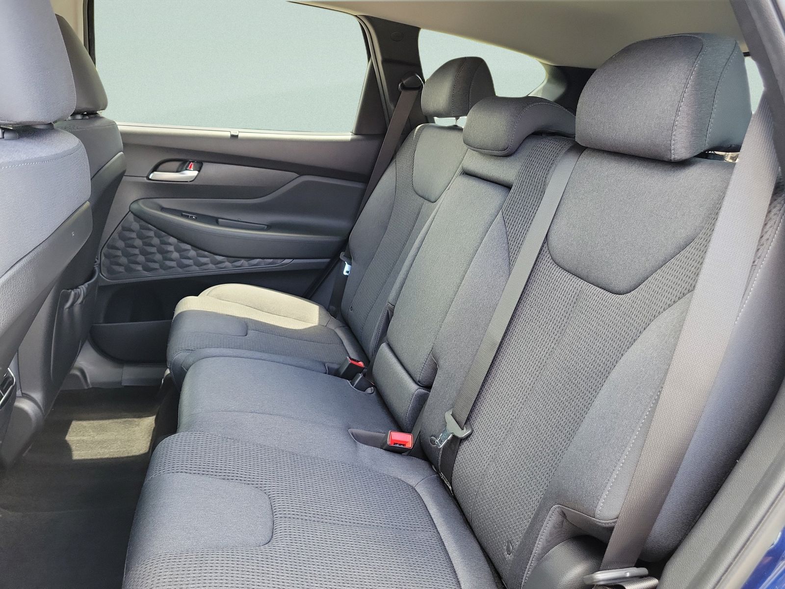 2022 Hyundai Santa Fe SEL - Photo 23