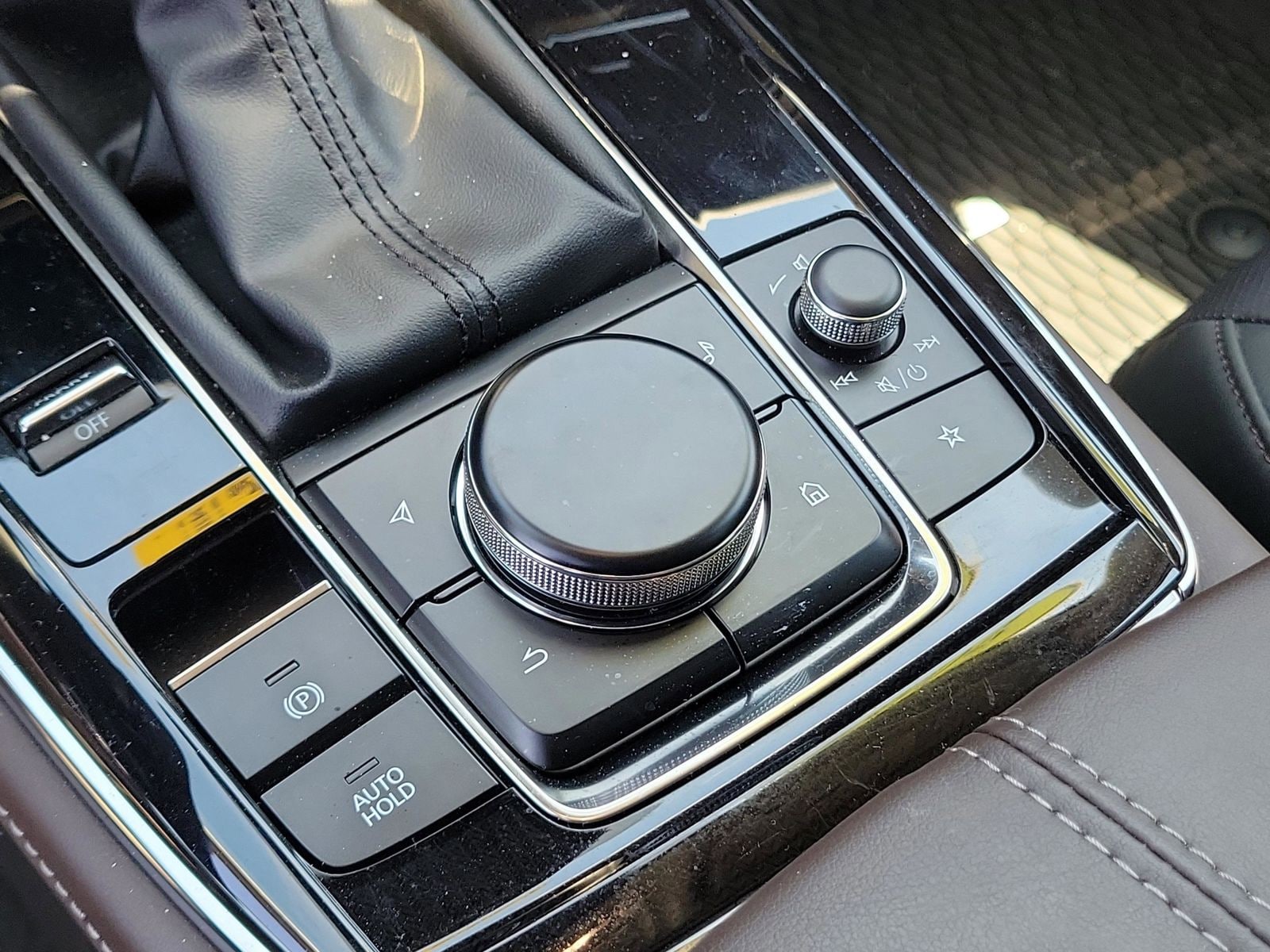 2025 Mazda CX-30 Turbo Premium - Photo 39