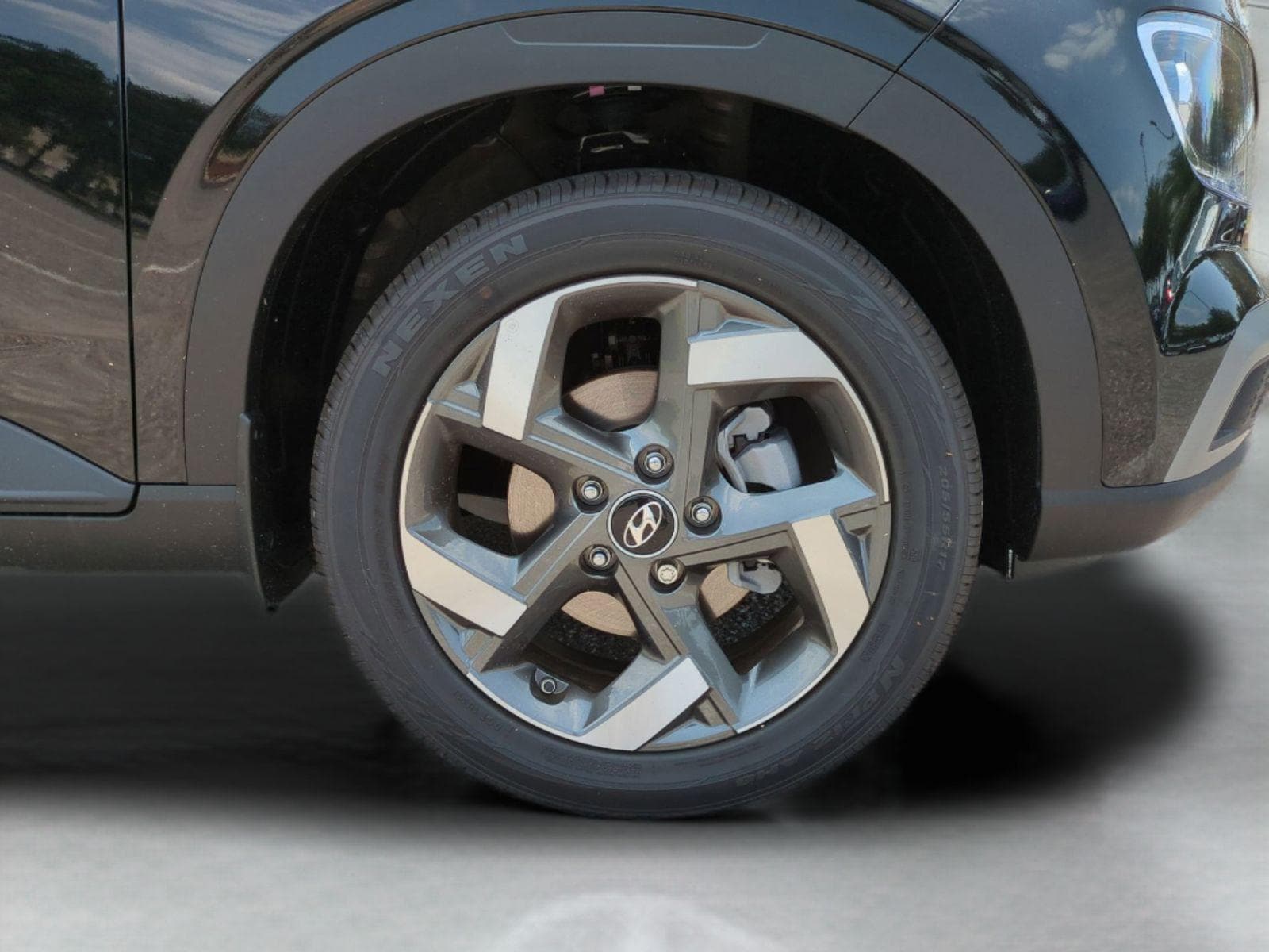 2025 Hyundai Venue SEL - Photo 38