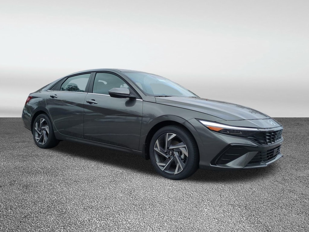 New 2025 Hyundai Elantra Hybrid Limited Sedan