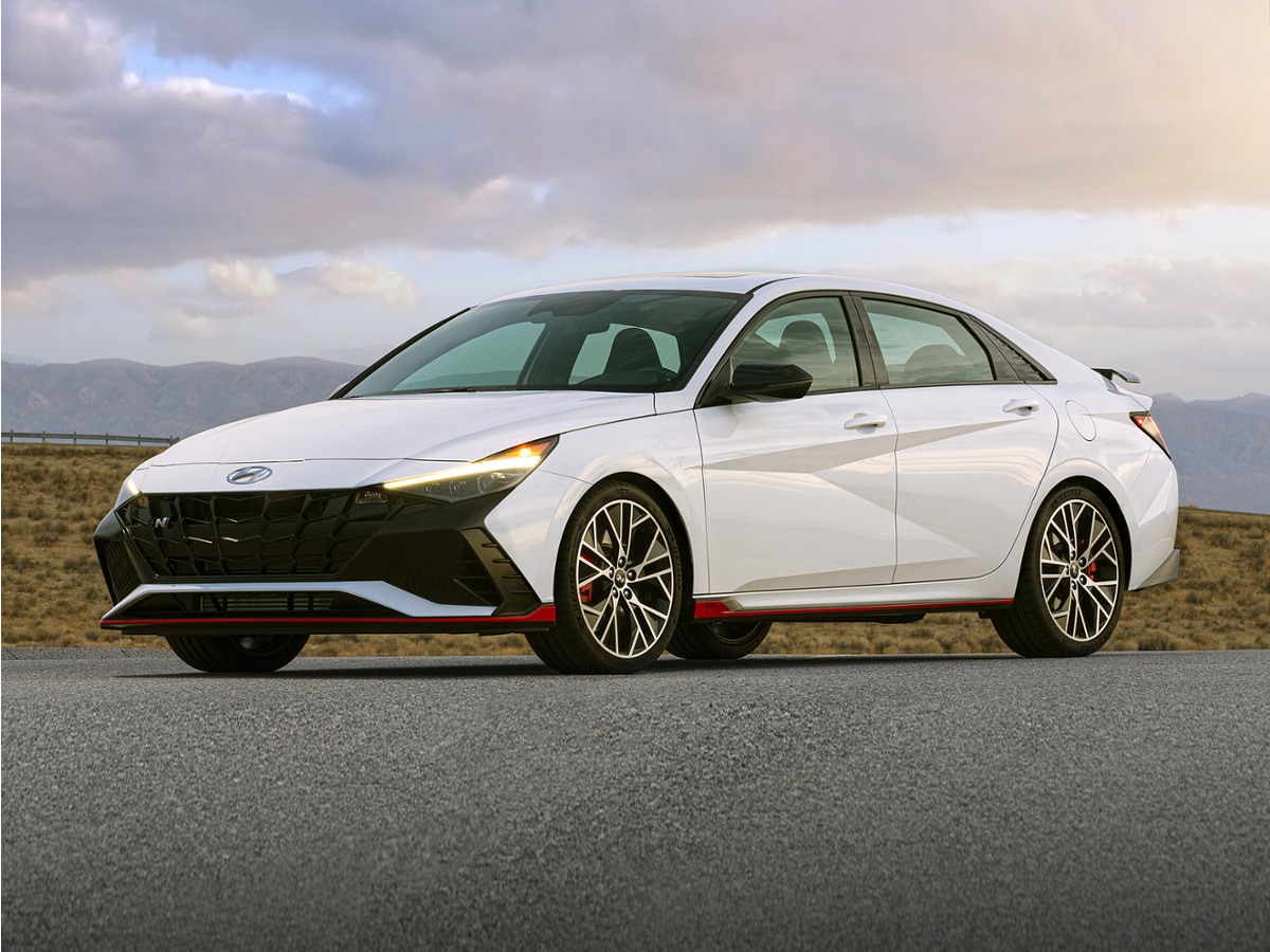 2023 Hyundai Elantra 2.0 N's photo