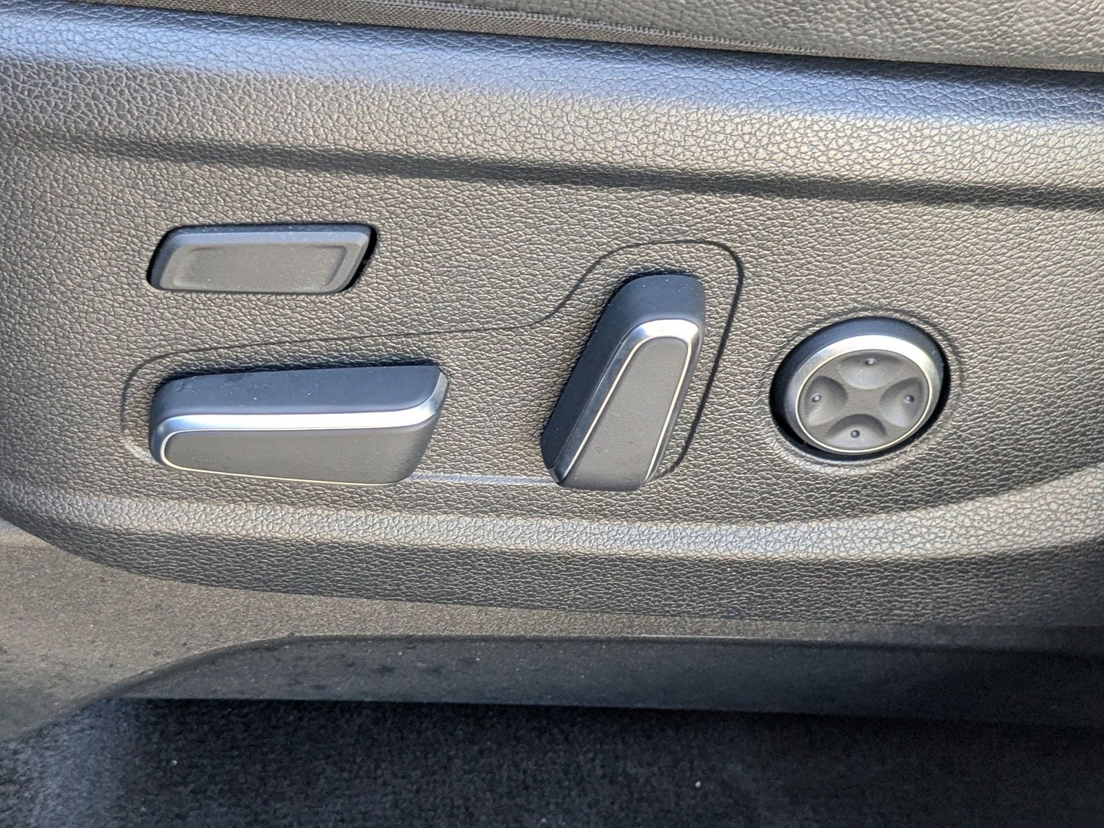 2023 Hyundai Palisade Limited - Photo 29