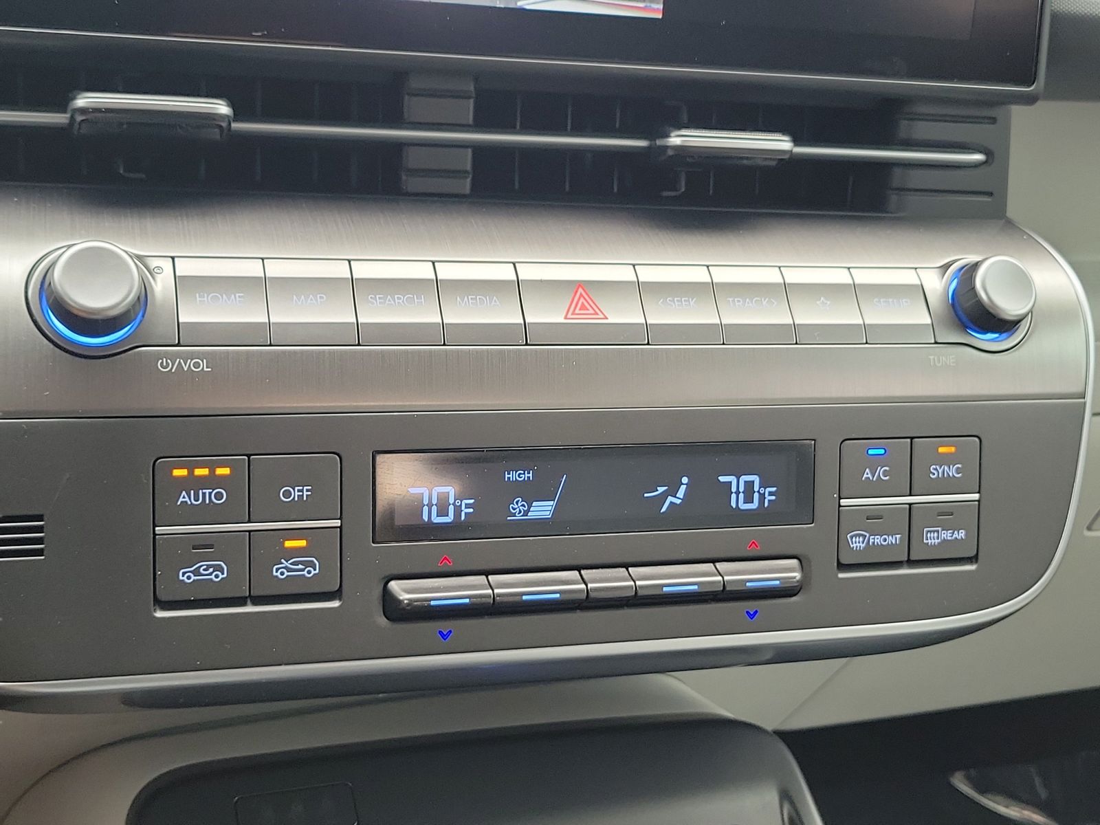 2024 Hyundai Kona SEL - Photo 36