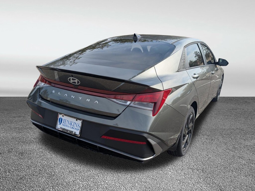 New 2026 Hyundai Elantra SEL Sport Sedan