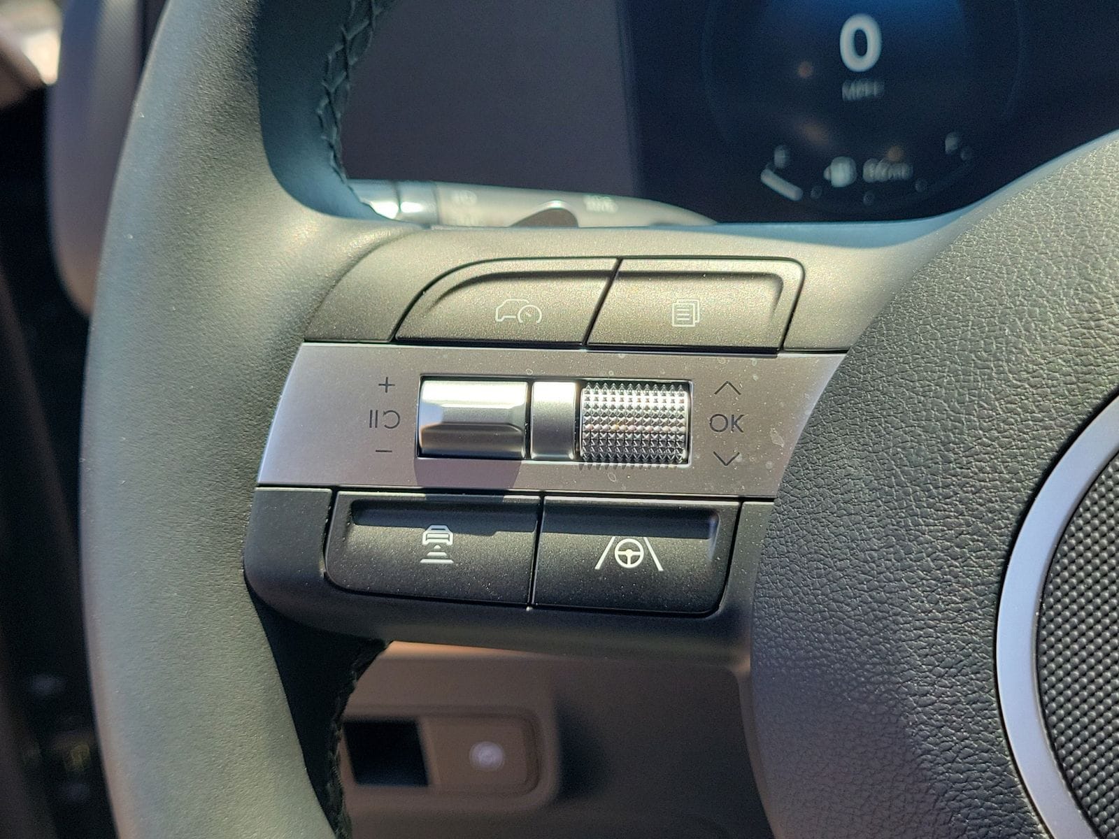 2025 Hyundai Kona SEL Convenience - Photo 28