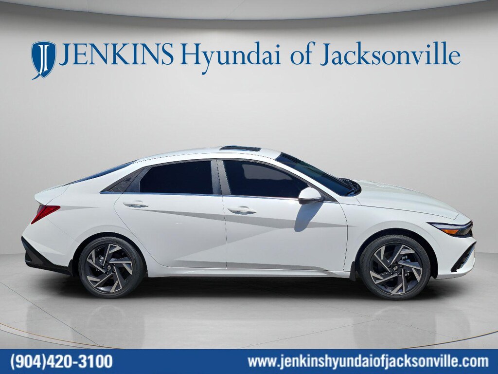 New 2026 Hyundai Elantra Hybrid Limited Sedan