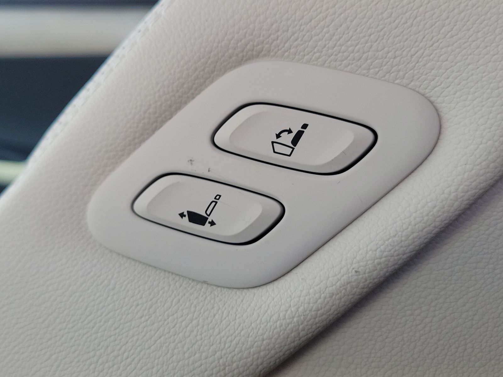 2025 GENESIS GV80 Prestige - Photo 25
