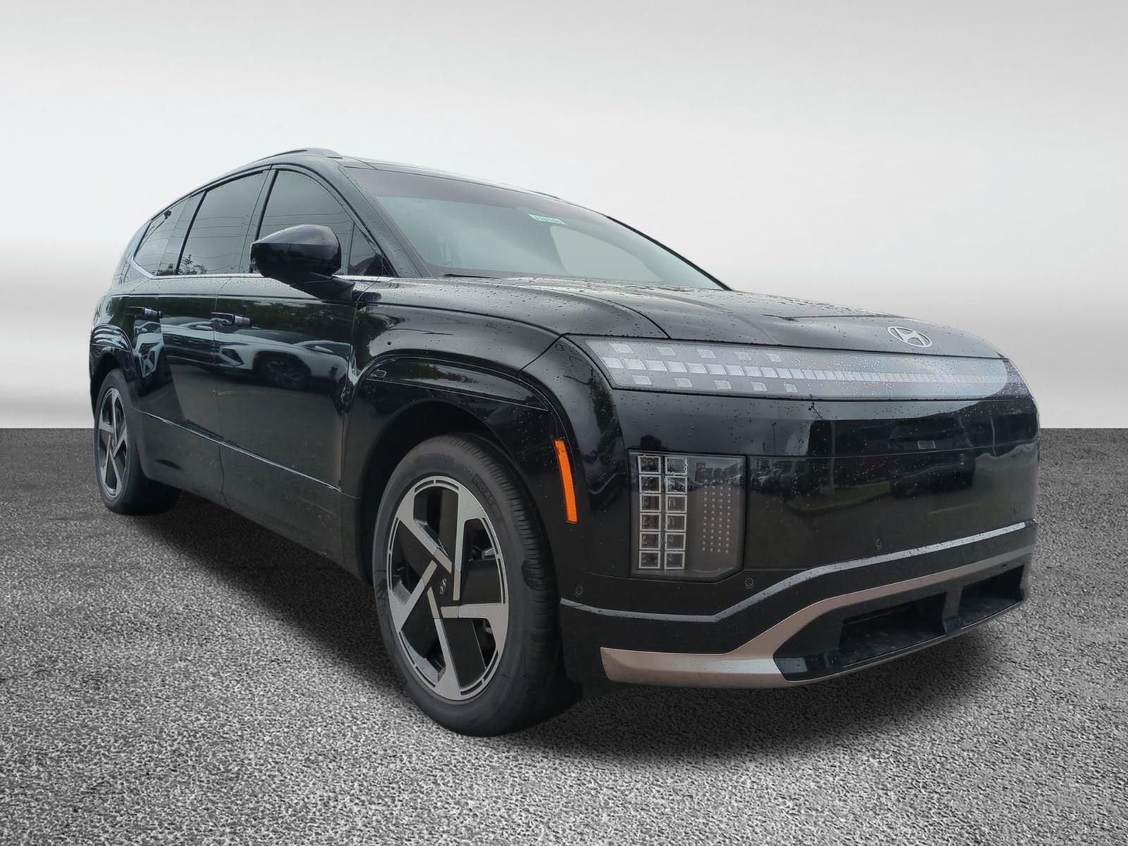 2026 Hyundai Ioniq photo 2