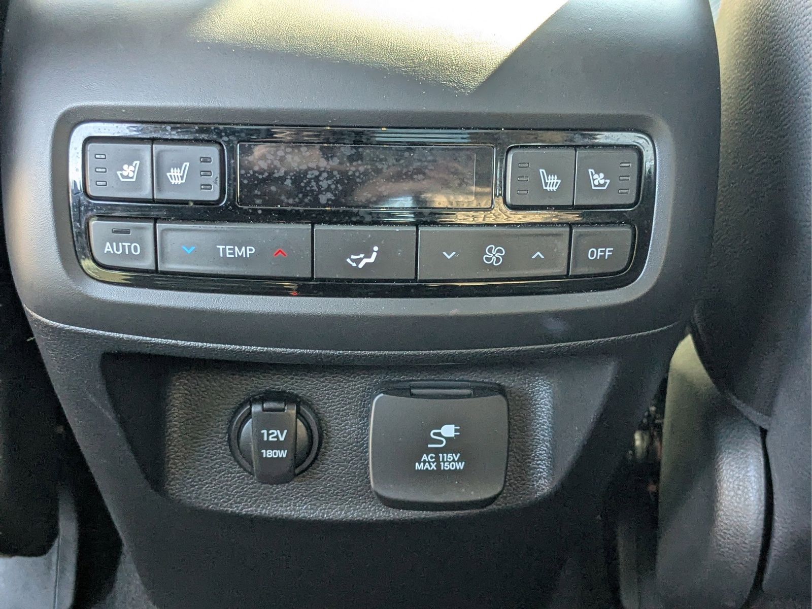 2023 Hyundai Palisade Limited - Photo 22