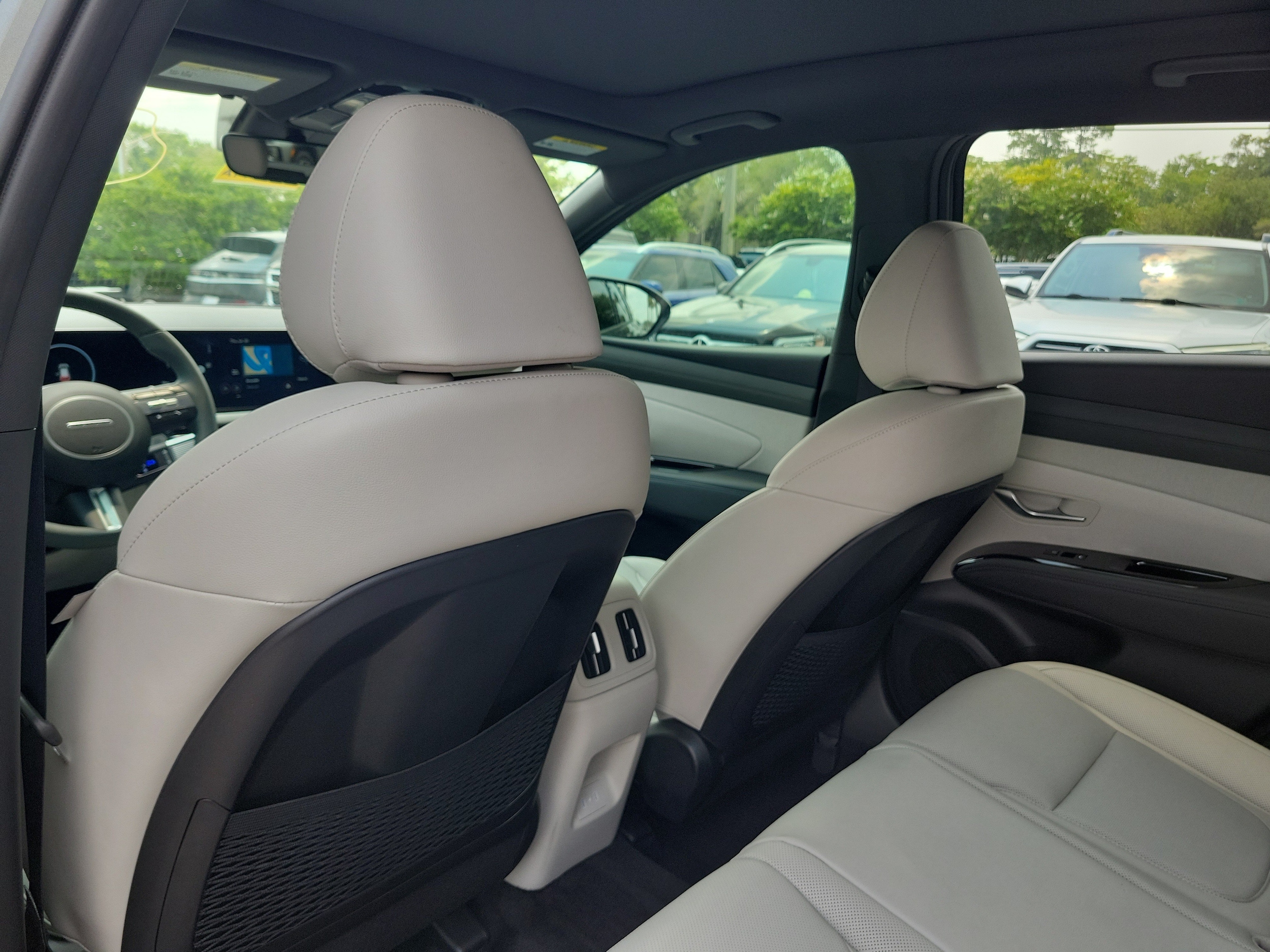 2026 Hyundai Tucson Limited - Photo 19
